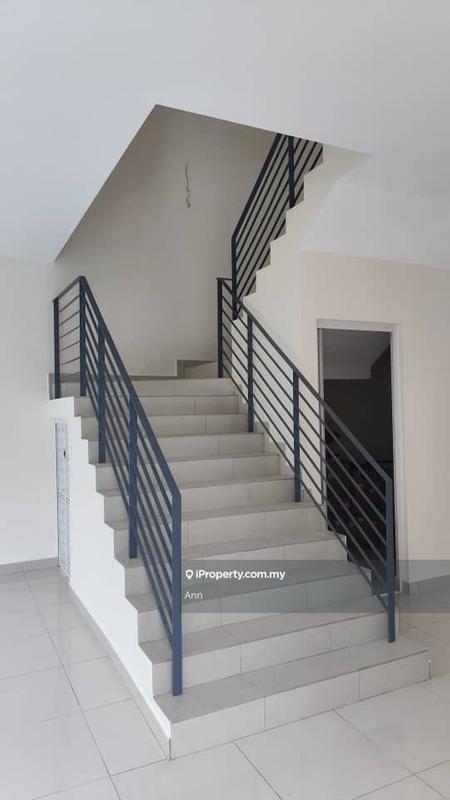 Rumah Berangkai 3 Tingkat untuk Dijual di Bandar Nusaputra, Puchong oleh Ann - iProperty.com.my