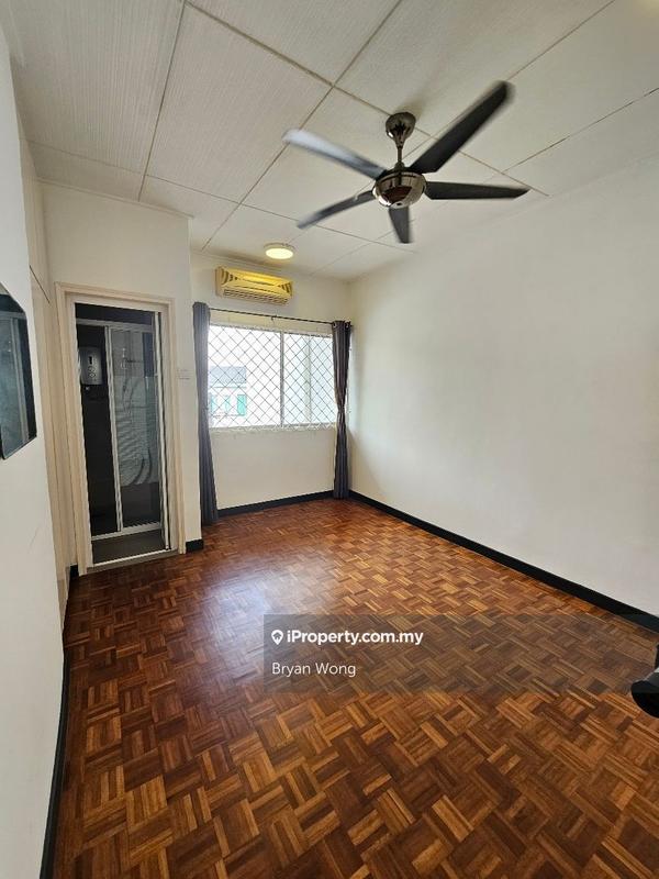 Rumah Teres 2-Tingkat untuk Dijual di Damansara Jaya, Petaling Jaya oleh Bryan Wong - iProperty.com.my