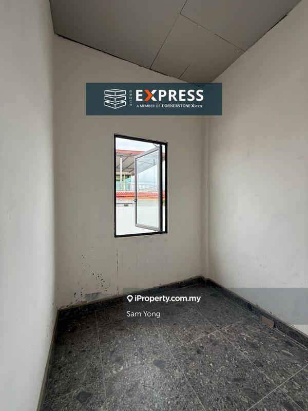 Bungalow House for Sale in Holiday Park, Miri by Sam Yong - iProperty.com.my