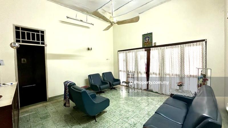 Bungalow House for Sale in Federal Hill, Bangsar by Anand - iProperty.com.my