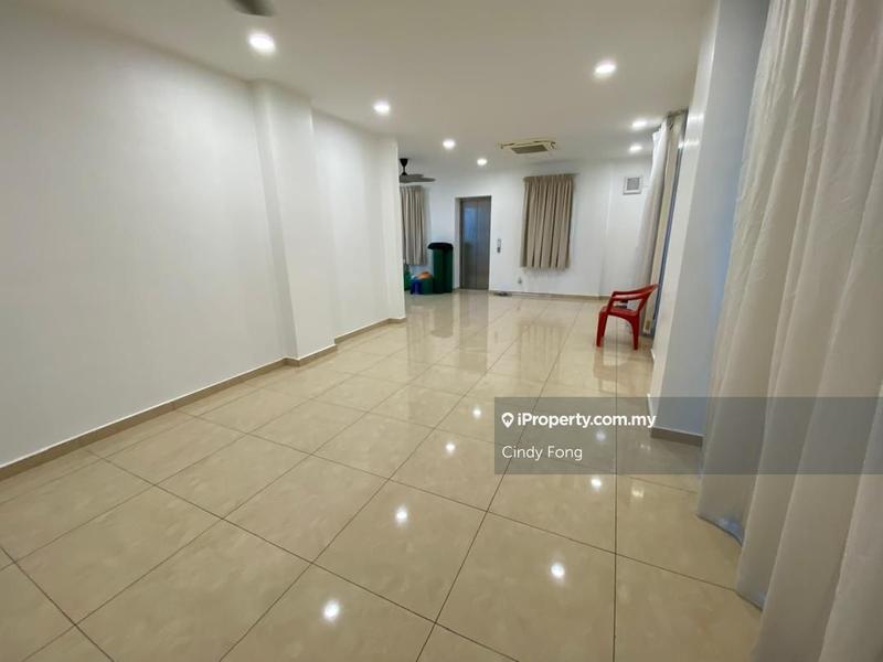 Bungalow House untuk Dijual di Kayangan Heights, Shah Alam oleh Cindy Fong - iProperty.com.my