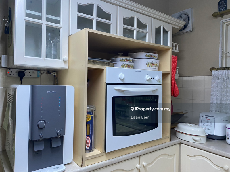 Bungalow House for Sale in Jalan SS12, Subang Jaya by Lilian Bern - iProperty.com.my