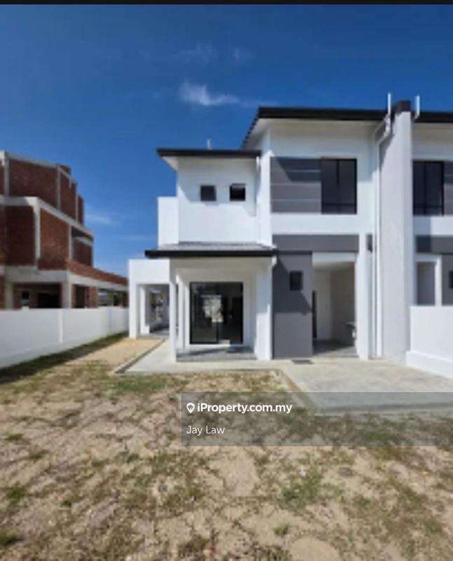 2.5-storey Terraced House for Sale in Kuching, Sarawak by Jay Law - iProperty.com.my