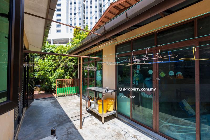Rumah Berkembar untuk Dijual di Batu Ferringhi, Penang oleh Sam Kam - iProperty.com.my