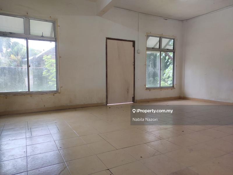 2-storey Terraced House for Sale in Tanjong Chat, Kota Bharu by Nabila Nazori - iProperty.com.my