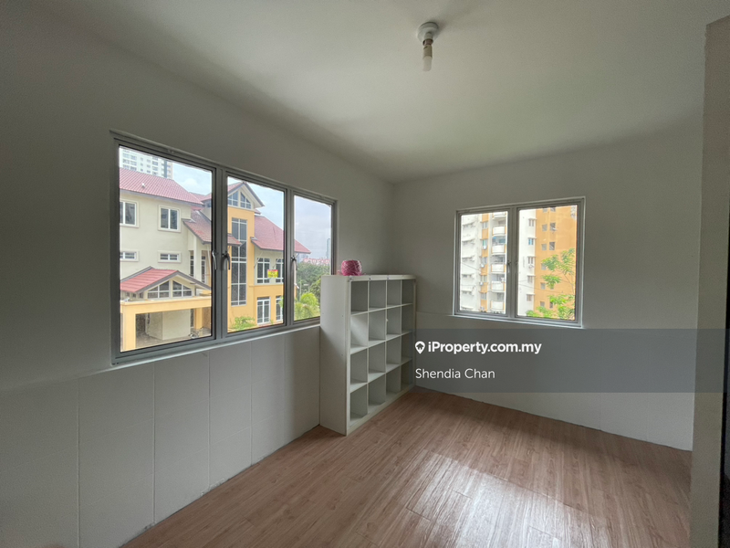 Semi-Detached House for Sale in Taman Gembira, Jalan Klang Lama (Old Klang Road) by Shendia Chan - iProperty.com.my