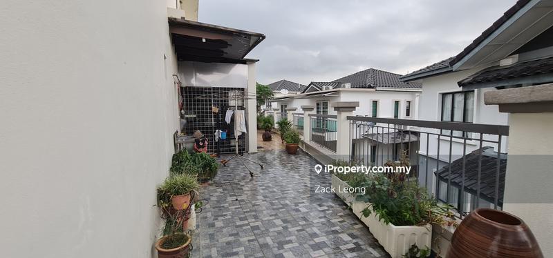 Banglo untuk Dijual di Saujana Villa, Kajang oleh Zack Leong - iProperty.com.my