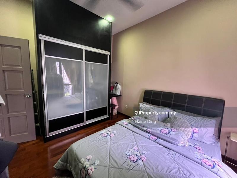 Banglo untuk Dijual di Saujana Villa, Kajang oleh Elaine Ding - iProperty.com.my