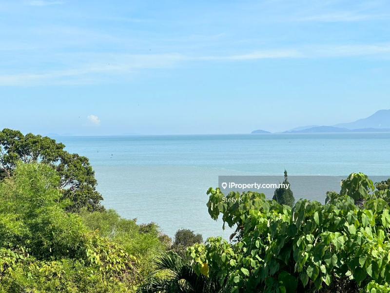 3-storey Terraced House for Sale in Batu Feringghi, Penang by Stefy K - iProperty.com.my