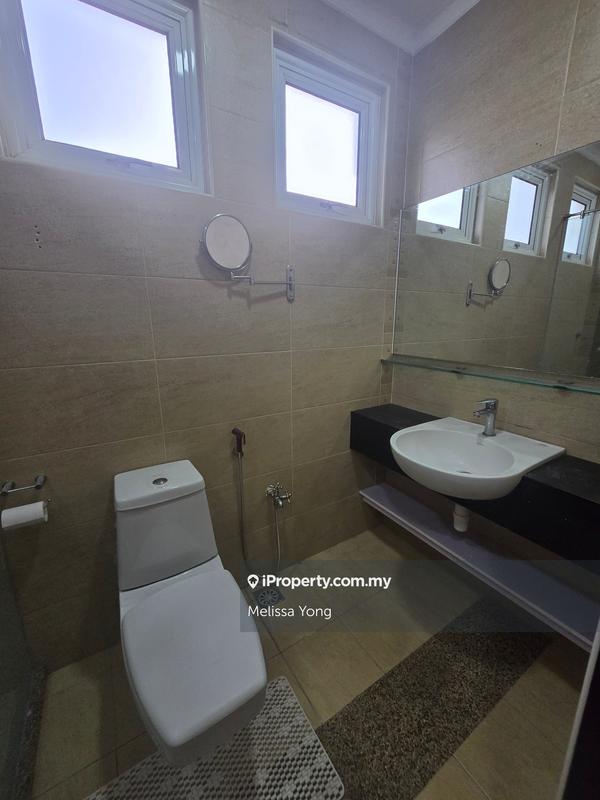 Rumah Berkembar untuk Dijual di Taman Naga Emas, Salak South oleh Melissa Yong - iProperty.com.my