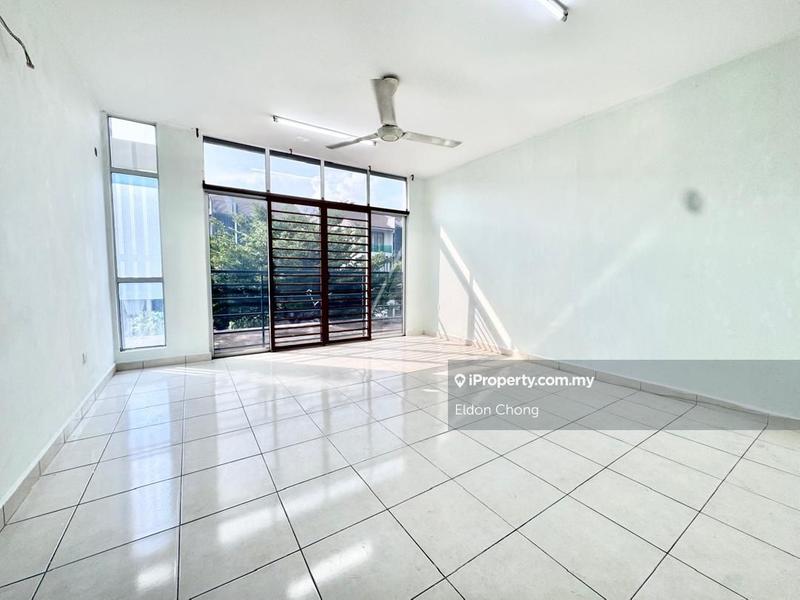 Rumah Berangkai 3 Tingkat untuk Dijual di Taman Bangi Avenue, Bangi oleh Eldon Chong - iProperty.com.my