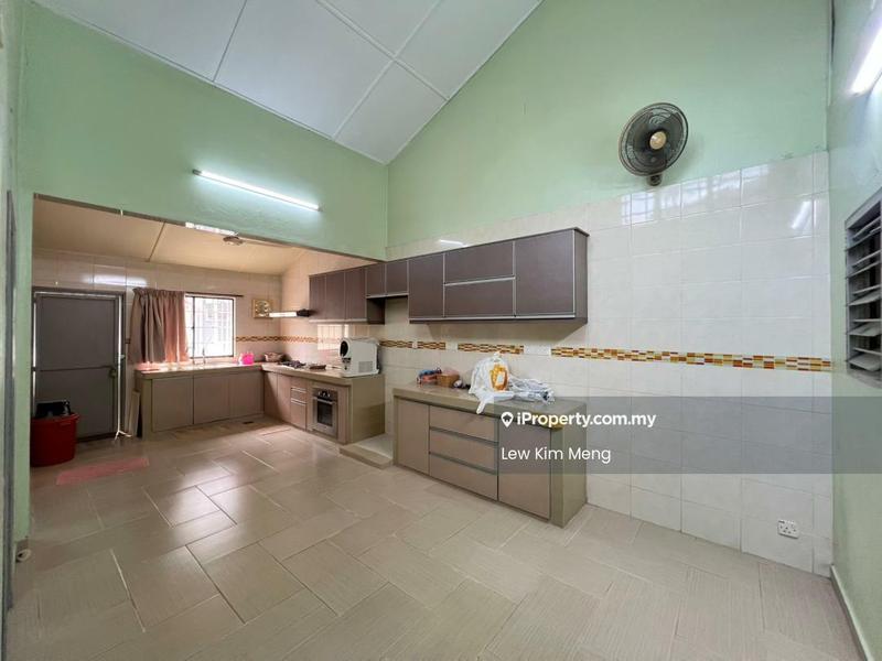 Rumah Teres 1-Tingkat untuk Dijual di Kepong Baru, Kepong oleh Lew Kim Meng - Kitchen - iProperty.com.my