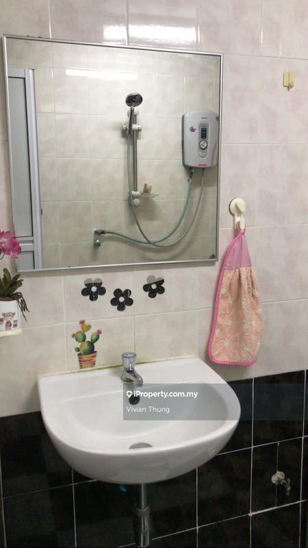 Kondominium untuk Dijual di Endah Regal Condominium oleh Vivian Thung - iProperty.com.my