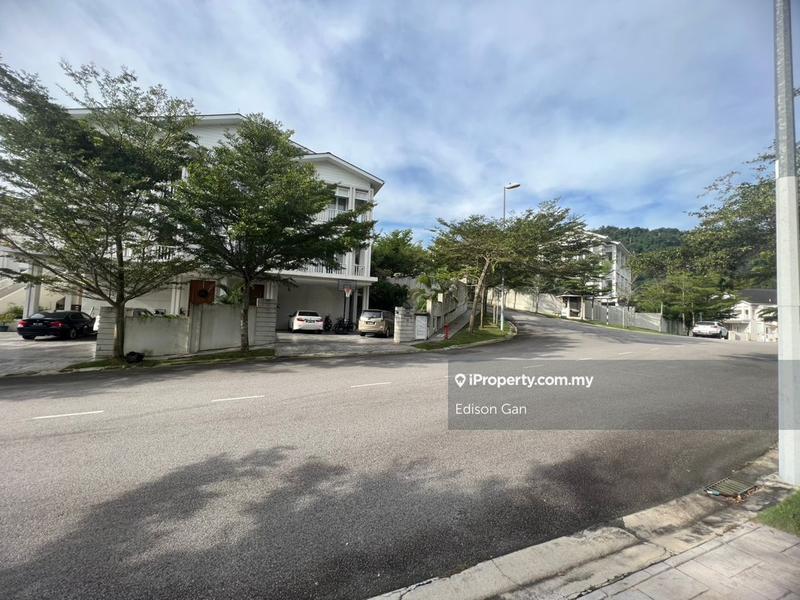 Rumah Berkembar untuk Dijual di Desa Sri Hartamas, Sri Hartamas oleh Edison Gan - iProperty.com.my