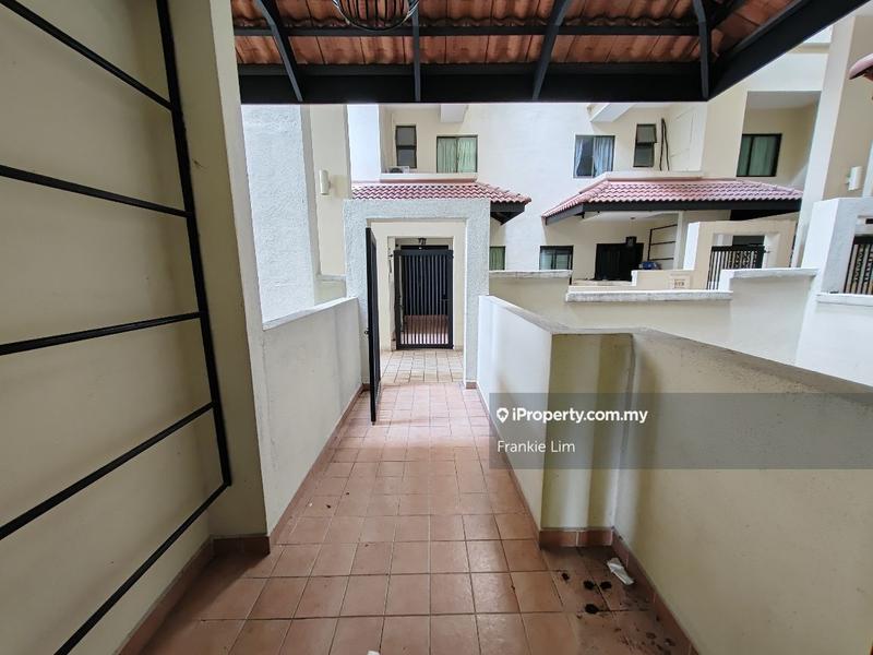 Kondominium untuk Dijual di Armanee oleh Frankie Lim - iProperty.com.my