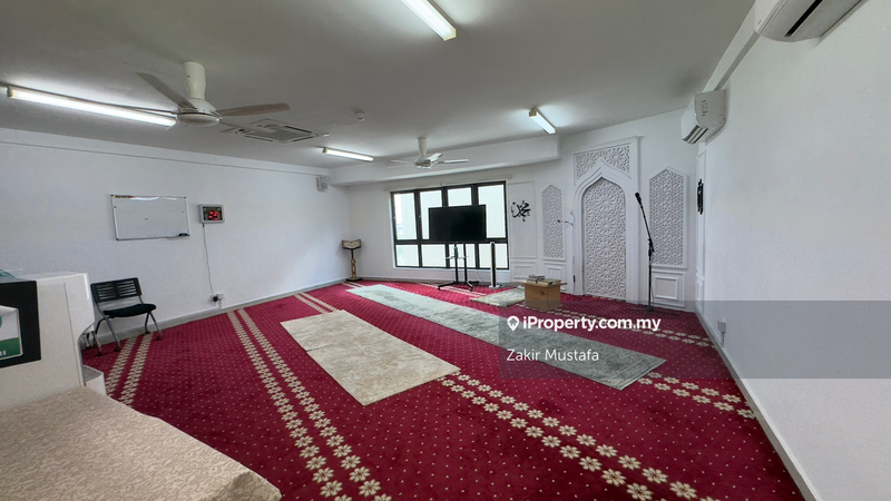 Service Residence for Sale in Emira Residence by Zakir Mustafa - iProperty.com.my