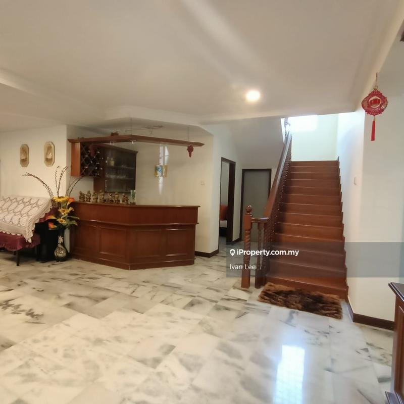 Bungalow House for Sale in Seksyen 17, Petaling Jaya by Ivan Lee - iProperty.com.my
