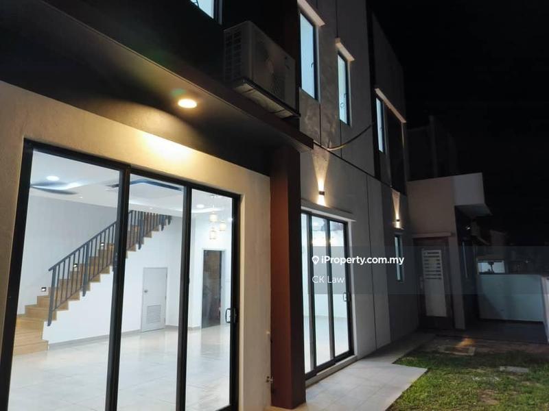 2-storey Terraced House for Sale in Setia Ecohill, Semenyih by CK Law - iProperty.com.my