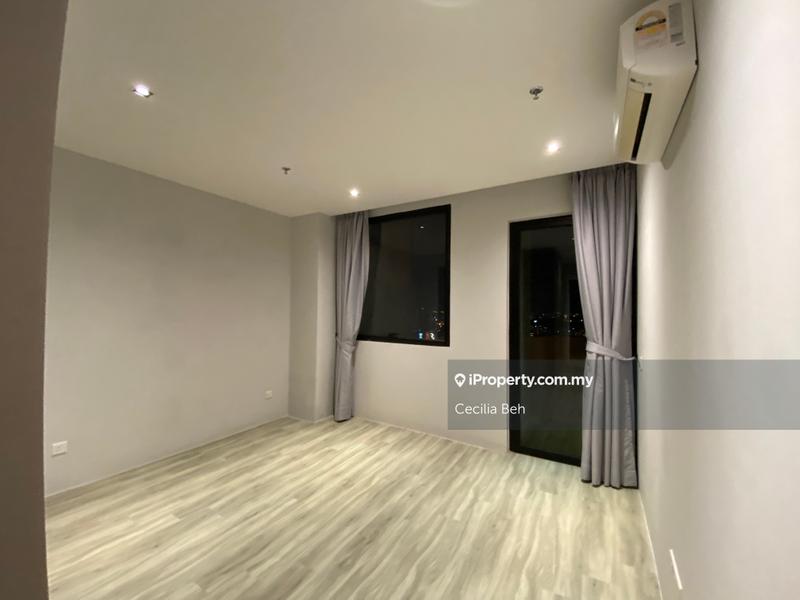 For Sale - Lumi Tropicana