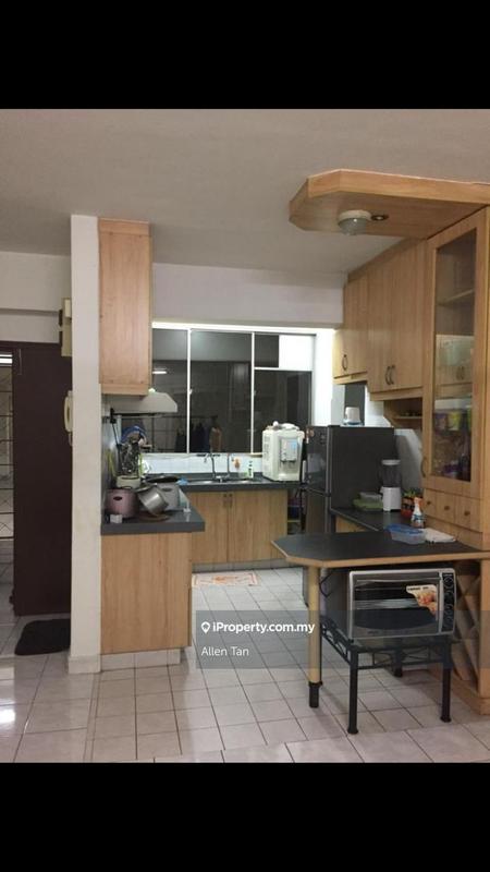 For Sale - Kelana D'Putera