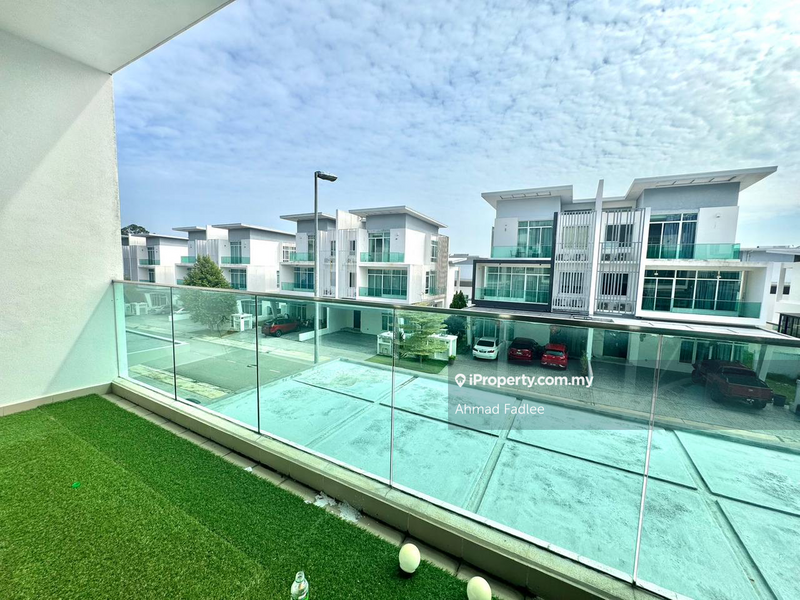 Rumah Berkembar untuk Dijual di Clover Garden Residence, Cyberjaya oleh Ahmad Fadlee - iProperty.com.my