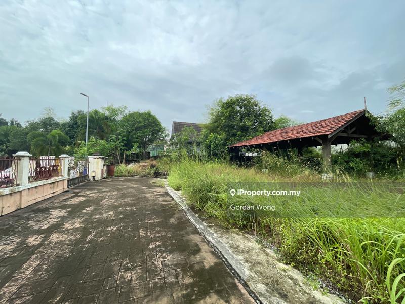 Semi-Detached House for Sale in Seksyen 7, Shah Alam by Gordan Wong - iProperty.com.my
