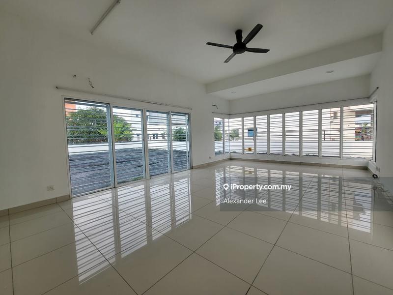 Banglo untuk Dijual di KAYANGAN HEIGHT, Mantin oleh Alexander Lee - iProperty.com.my