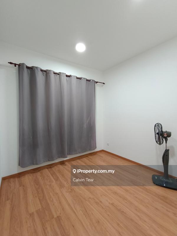 Kediaman Servis untuk Dijual di East Parc @ Manjalara oleh Calvin Tew - iProperty.com.my