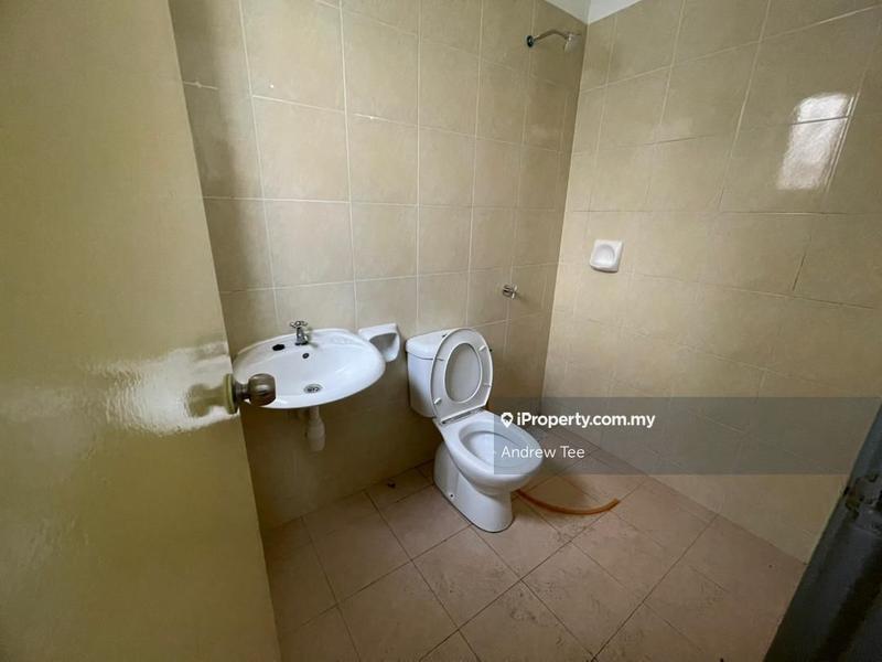 Rumah Berangkai 2 Tingkat untuk Dijual di Saujana Puchong, Puchong oleh Andrew Tee - iProperty.com.my