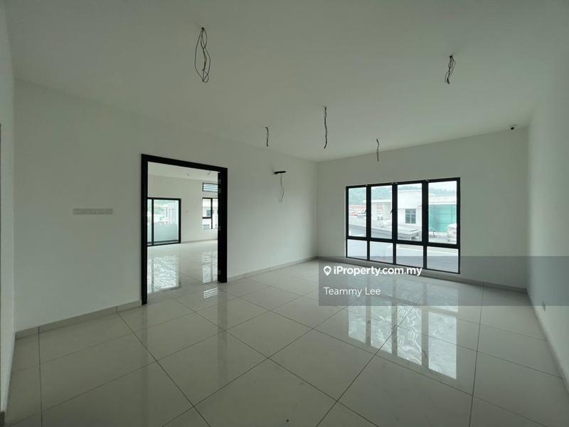 Banglo untuk Dijual di Sungai Long, Bandar Sungai Long oleh Teammy Lee - iProperty.com.my