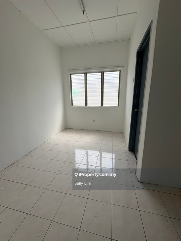 Rumah Teres 2-Tingkat untuk Dijual di Taman Puncak Jalil, Seri Kembangan oleh Sally Lim - iProperty.com.my