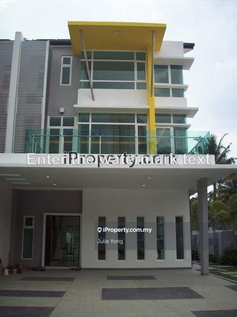 Semi-Detached House for Sale in Laman Damaisari @ Mont Kiara, Kuala Lumpur by Julie Yong - iProperty.com.my
