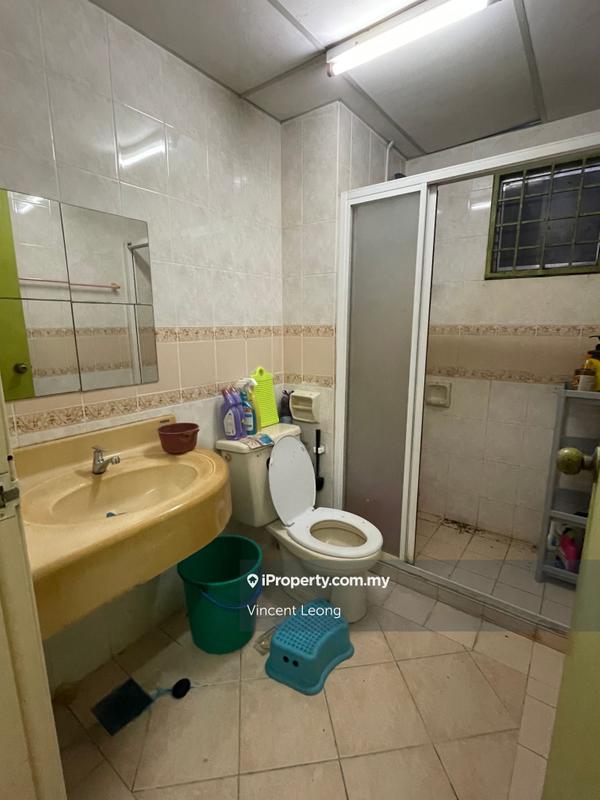 For Sale - Astana Putra