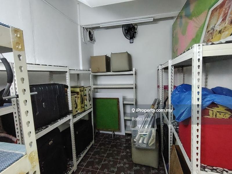 Semi-Detached House for Sale in Taman Overseas Union (Taman Oug), Jalan Klang Lama (Old Klang Road) by BoBo Lee - iProperty.com.my