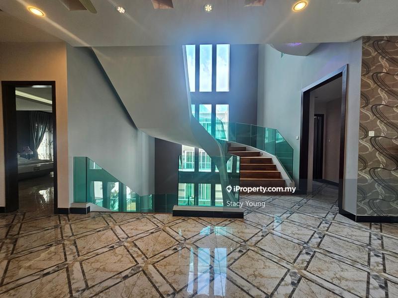 Bungalow House untuk Dijual di Mines Resort City, Seri Kembangan oleh Stacy Young - iProperty.com.my