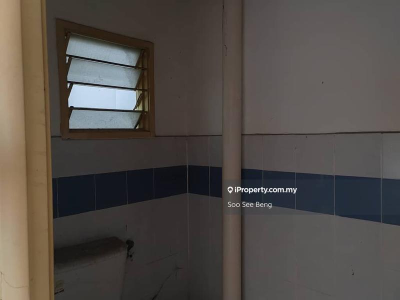 Pejabat-Runcit untuk Dijual di Flora Damansara commercial lot, Damansara Perdana oleh Soo See Beng - iProperty.com.my