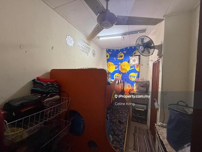 Rumah Berangkai 2 Tingkat untuk Dijual di TAMAN PUCHONG PERDANA, Puchong Perdana oleh Celine Kong - iProperty.com.my