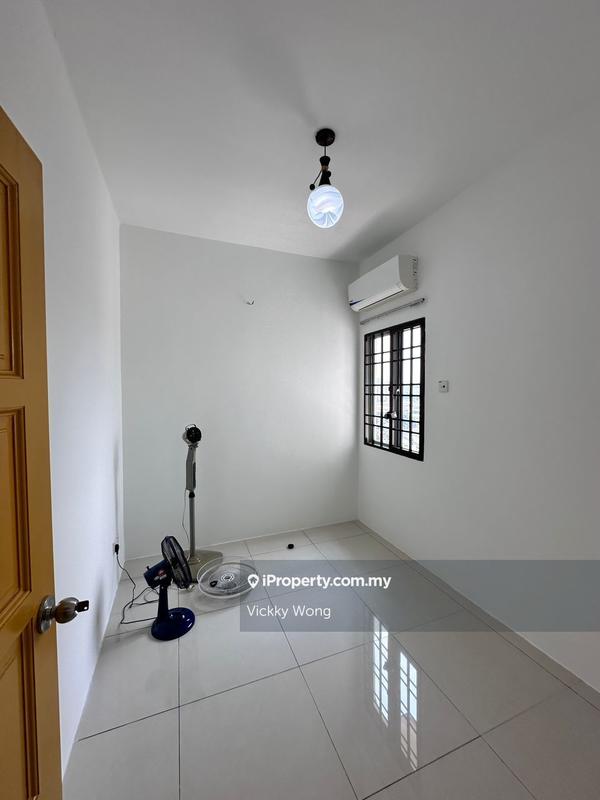 Pangsapuri untuk Dijual di Pandan Court oleh Vickky Wong - iProperty.com.my