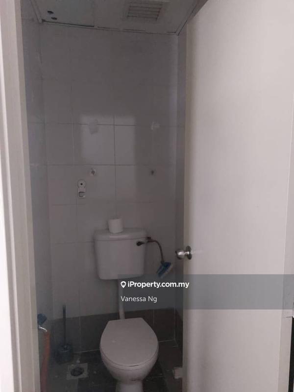 Shop for Sale in Kampung Sungai Kayu Ara, Petaling Jaya by Vanessa Ng - iProperty.com.my