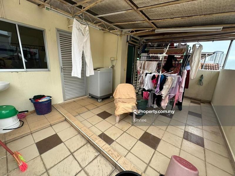 Townhouse for Sale in Bukit Dumbar, Jelutong by Xinnee - iProperty.com.my