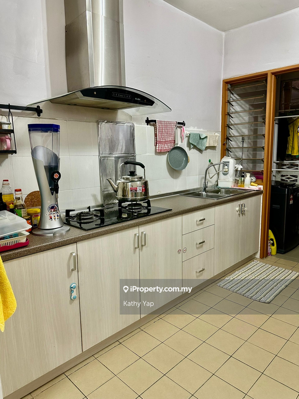 For Sale - Plaza Metro Prima