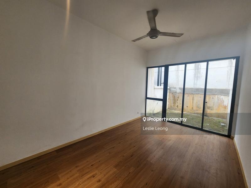 Semi-Detached House for Sale in Taman Anggun 3, Rawang by Leslie Leong - iProperty.com.my