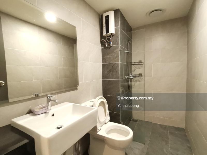 Kediaman Servis untuk Dijual di Emporis oleh Yenna Leong - iProperty.com.my