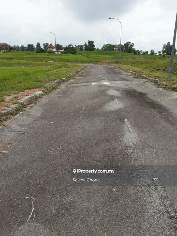 Tanah Kediaman untuk Dijual di Bayu Lakehomes, Mantin oleh Selene Chong - iProperty.com.my