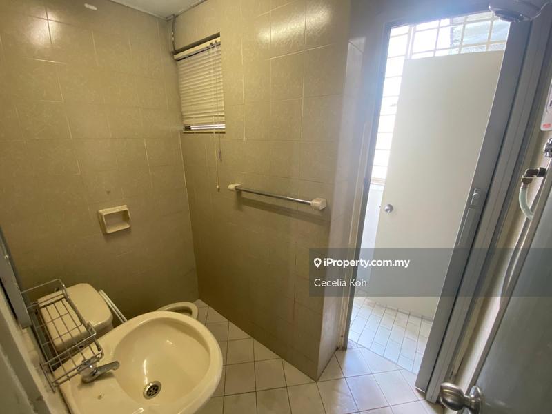 For Sale - Villa Putra