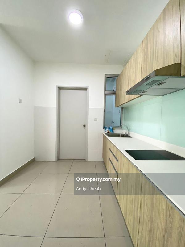 Service Residence for Sale in Meridin Bayvue @ Sierra Perdana by Andy Cheah - iProperty.com.my