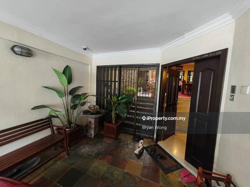 2.5-storey Terraced House for Sale in Damansara Jaya, Petaling Jaya by Bryan Wong - iProperty.com.my