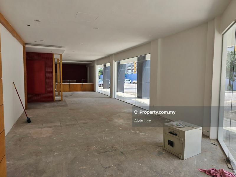 Shop / Office untuk Disewa di Taman Cahaya Alam, Shah Alam oleh Alvin Lee - iProperty.com.my