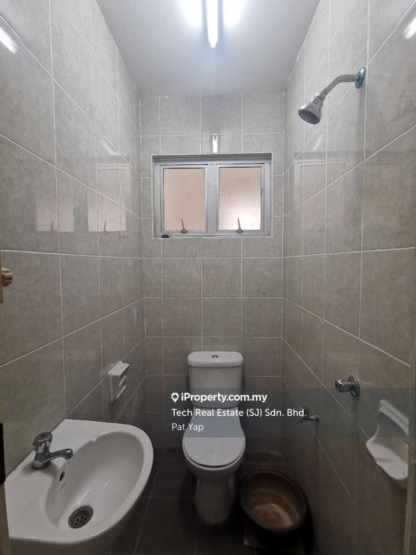 2.5-storey Terraced House for Sale in Kota Kemuning, Shah Alam by Pat Yap - iProperty.com.my