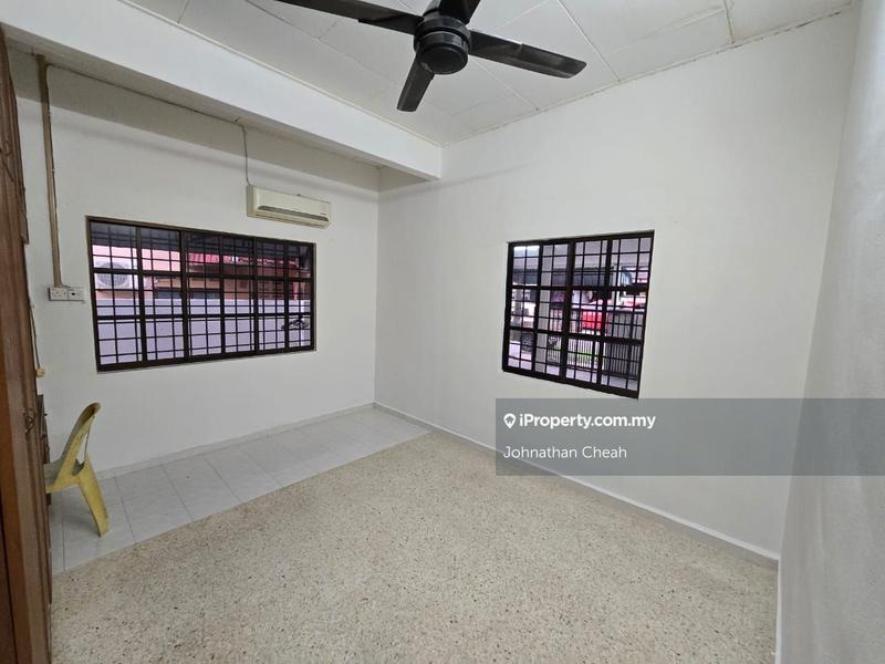 Semi-Detached House for Sale in Taman Semarak, Taiping by Johnathan Cheah - iProperty.com.my